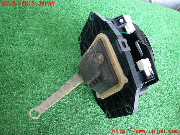 2UPJ-9231367555]アルテッツァ(GXE10)ATシフトレバー 中古_3