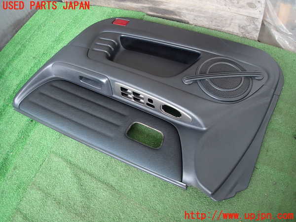 2UPJ-9231361234]アルテッツァ(GXE10)右前ドア内張り 中古_3