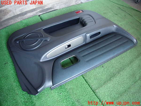 2UPJ-9231361264]アルテッツァ(GXE10)左前ドア内張り 中古_3