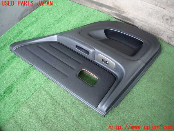 2UPJ-9231361294]アルテッツァ(GXE10)右後ドア内張り 中古_3