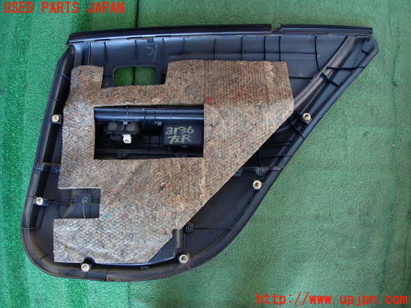 2UPJ-9231361324]アルテッツァ(GXE10)左後ドア内張り 中古_4