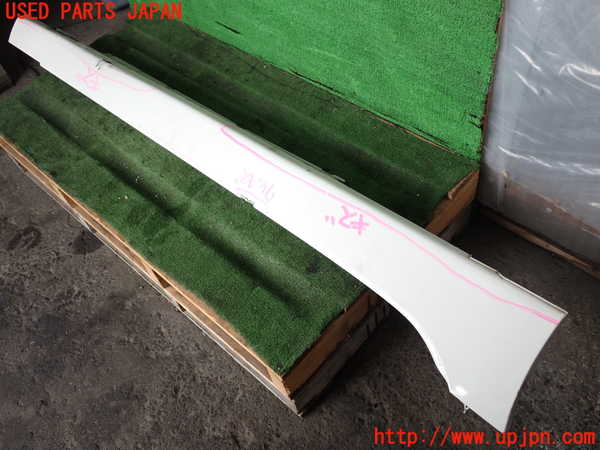 2UPJ-9231371390]BMW 218d アクティブツアラー(2C20)右サイドステップ 中古 F45_3