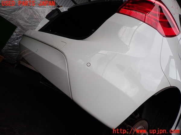 2UPJ-9231371610]BMW 218d アクティブツアラー(2C20)リアバンパー 中古 F45_2