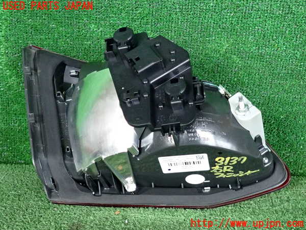 2UPJ-9231371550]BMW 218d アクティブツアラー(2C20)右リアフィニッシャー 中古 F45_2