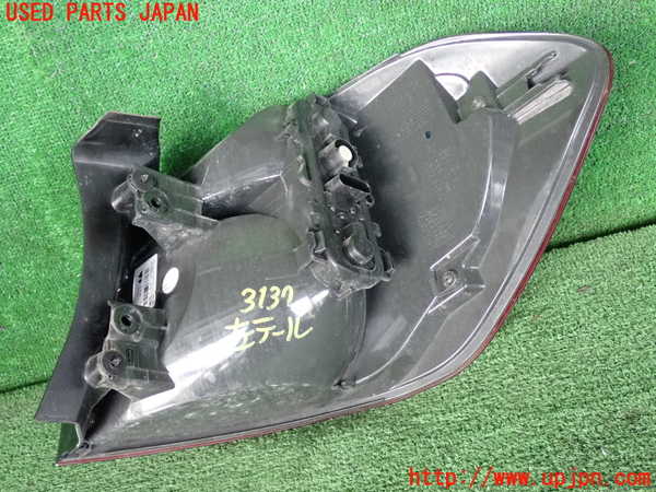 2UPJ-9231371536]BMW 218d アクティブツアラー(2C20)左テールランプ 中古 F45_2