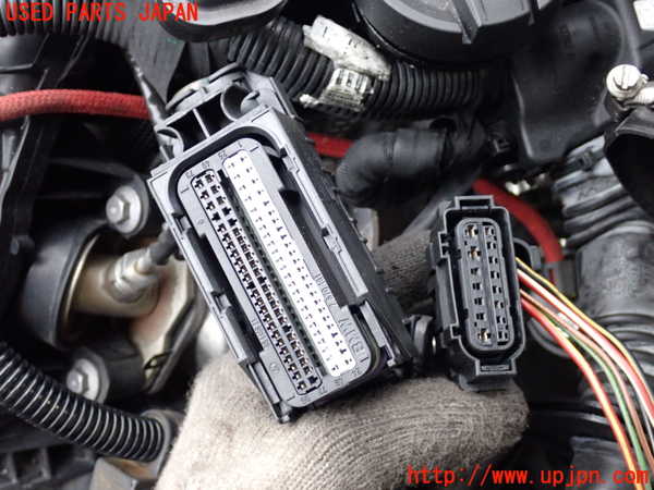2UPJ-9231372010]BMW 218d アクティブツアラー(2C20)エンジン B47C20A 中古 F45_4