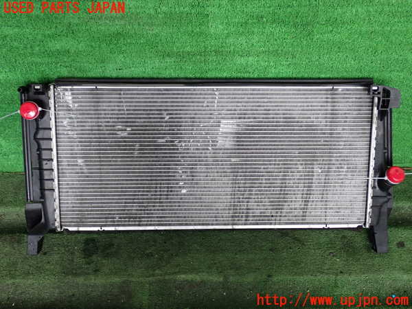 2UPJ-9231372321]BMW 218d アクティブツアラー(2C20)ラジエーター1 中古 F45_2