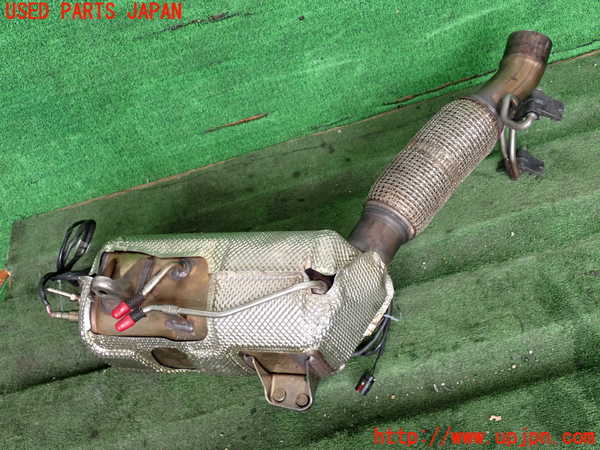 2UPJ-9231372661]BMW 218d アクティブツアラー(2C20)触媒1 中古 F45_2