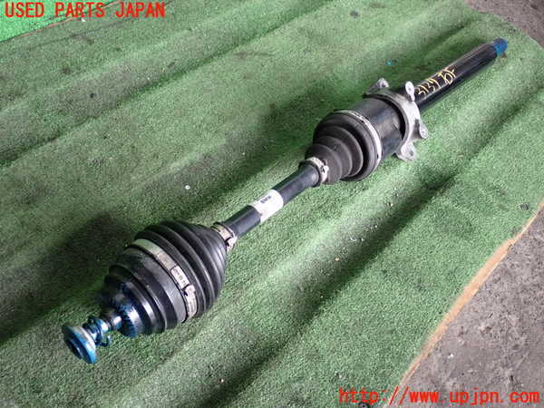 2UPJ-9231374010]BMW 218d アクティブツアラー(2C20)右フロントドライブシャフト 中古 F45_2