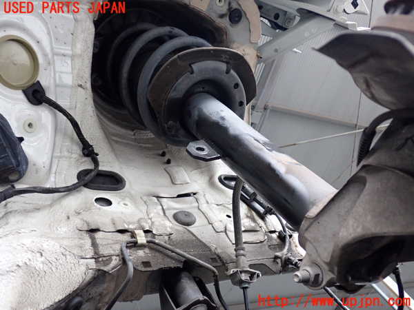 2UPJ-9231375015]BMW 218d アクティブツアラー(2C20)右フロントストラット 中古 F45_2