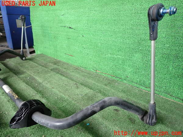 2UPJ-9231375440]BMW 218d アクティブツアラー(2C20)フロントスタビライザー 中古 F45_2