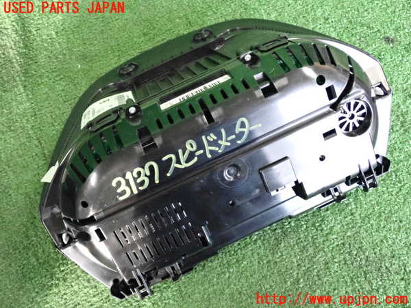 2UPJ-9231376170]BMW 218d アクティブツアラー(2C20)スピードメーター 中古 F45_2