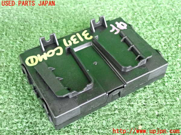 2UPJ-9231376146]BMW 218d アクティブツアラー(2C20)コンピューター1 (6840451-01) 中古 F45_2