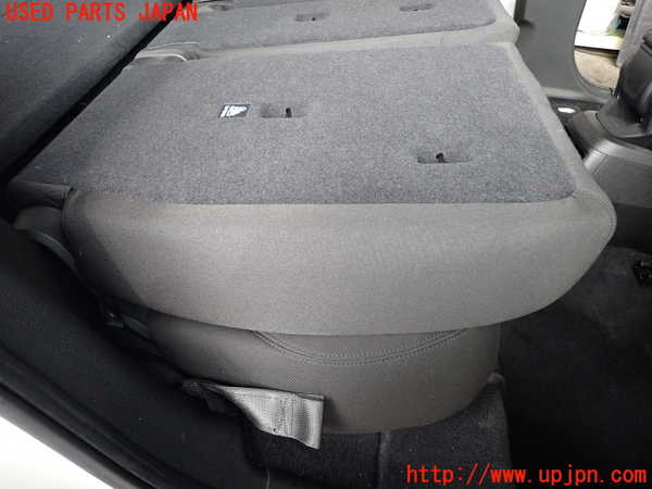 2UPJ-9231377405]BMW 218d アクティブツアラー(2C20)右リアシート 中古 F45_5