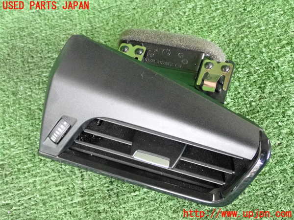 2UPJ-9231377526]BMW 218d アクティブツアラー(2C20)エアコン吹き出し口1 (右) 中古 F45_2