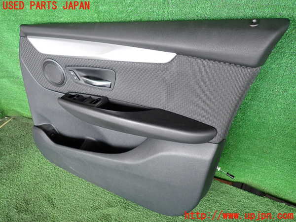 2UPJ-9231371234]BMW 218d アクティブツアラー(2C20)右前ドア内張り 中古 F45_2