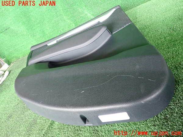 2UPJ-9231371324]BMW 218d アクティブツアラー(2C20)左後ドア内張り 中古 F45_3