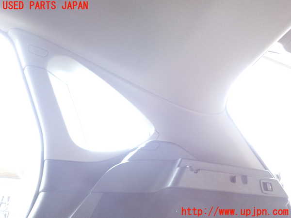 2UPJ-9231377675]BMW 218d アクティブツアラー(2C20)右リアピラートリム 中古 F45_2