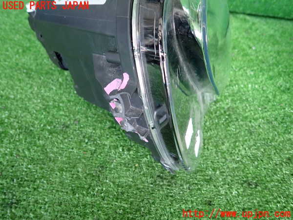 2UPJ-9231381132]シトロエン・C3(B6HN05)左ヘッドライト LED (ジャンク品) 中古_3