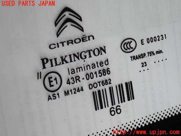 2UPJ-9231381195]シトロエン・C3(B6HN05)フロントガラス (43R-001586 M1244) 中古_2