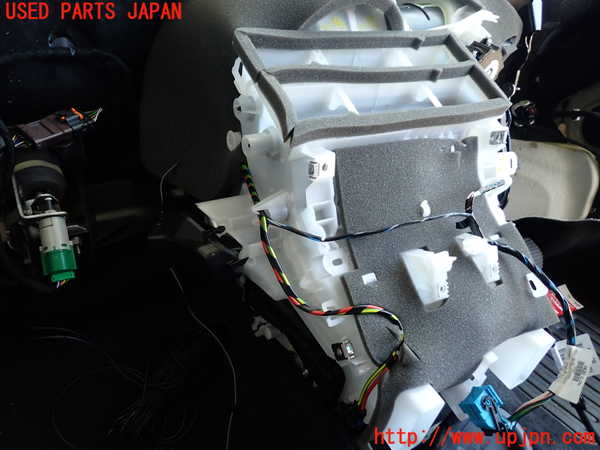2UPJ-9231386081]シトロエン・C3(B6HN05)エバポレーター1 中古_3