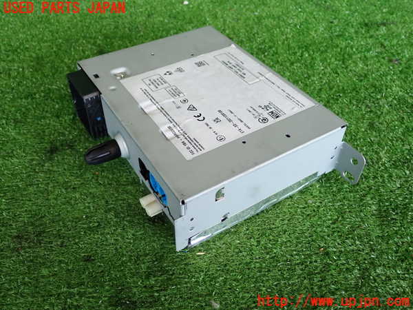 2UPJ-9231386470]シトロエン・C3(B6HN05)ラジオ 中古_2