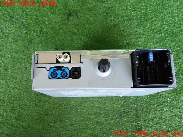 2UPJ-9231386470]シトロエン・C3(B6HN05)ラジオ 中古_3
