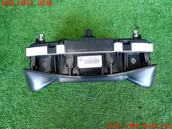 2UPJ-9231386170]シトロエン・C3(B6HN05)スピードメーター 中古_2