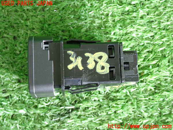 2UPJ-9231386308]シトロエン・C3(B6HN05)スイッチ3 (チャイルドロック) 中古_2