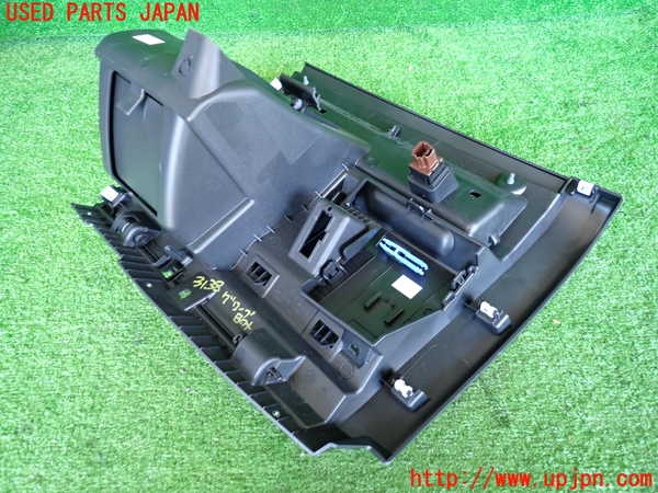 2UPJ-9231387516]シトロエン・C3(B6HN05)グローブボックス1 中古_3