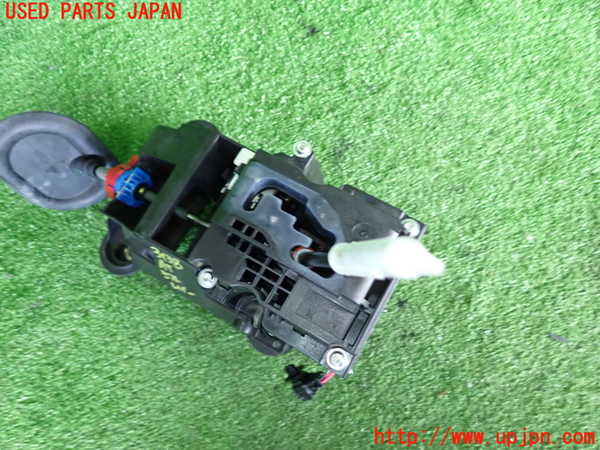 2UPJ-9231387555]シトロエン・C3(B6HN05)ATシフトレバー 中古_3