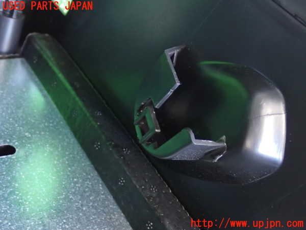 2UPJ-9231387905]シトロエン・C3(B6HN05)コラムカバー 中古_4