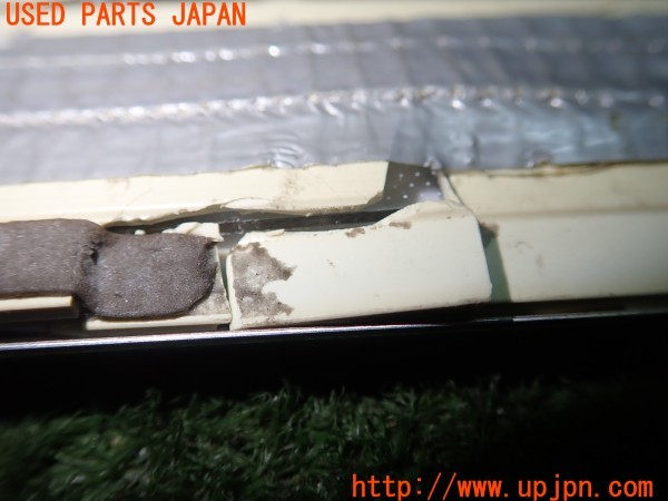 3UPJ=9231390512]ベンツ A250(177147M V177)純正 スカッフプレート イルミ付き 中古_5