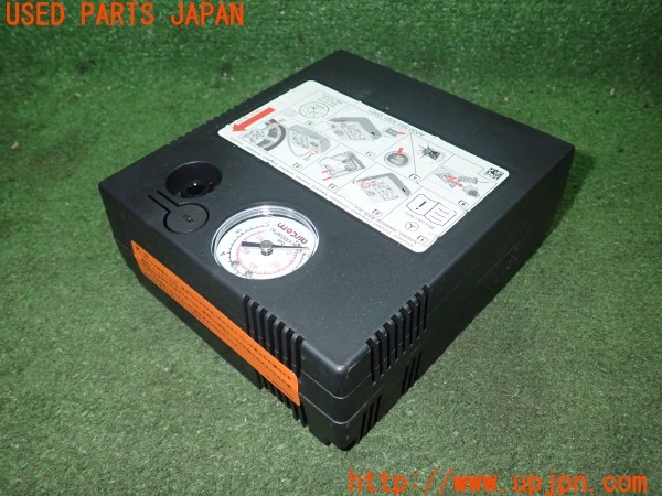 3UPJ=9231390625]ベンツ A250(177147M V177)純正 パンク修理キット エアコンプレッサー 中古_3