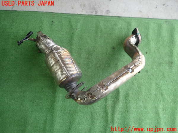 1UPJ-9231392661]ベンツ A250 4MATIC セダン(177147M V177)触媒1 中古_2