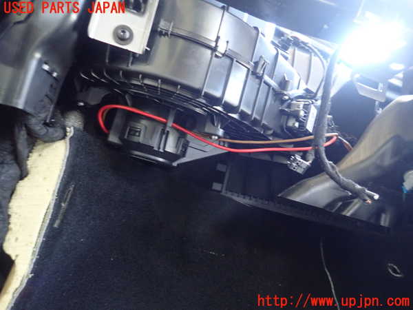 1UPJ-9231396081]ベンツ A250 4MATIC セダン(177147M V177)エバポレーター1 中古_2