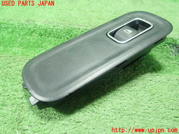 1UPJ-9231396245]ベンツ A250 4MATIC セダン(177147M V177)左前パワーウィンドウスイッチ 中古_2