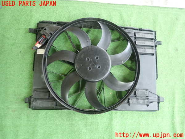 1UPJ-9231396836]ベンツ A250 4MATIC セダン(177147M V177)電動ファン1 中古_2