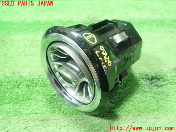 1UPJ-9231397528]ベンツ A250 4MATIC セダン(177147M V177)エアコン吹き出し口3 (左) 中古_2