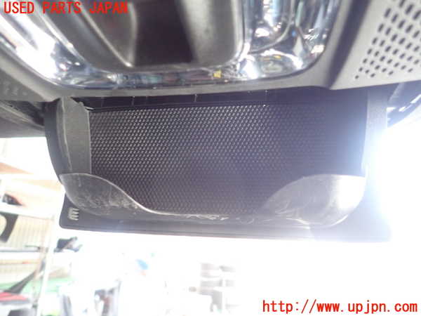 1UPJ-9231396411]ベンツ A250 4MATIC セダン(177147M V177)ルームランプ1 (１列目) 中古_2