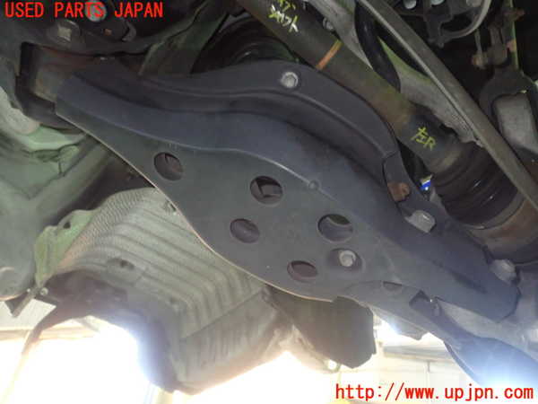 1UPJ-9231405227]レクサス・GS250(GRL11)左リアロアアーム2 中古_2