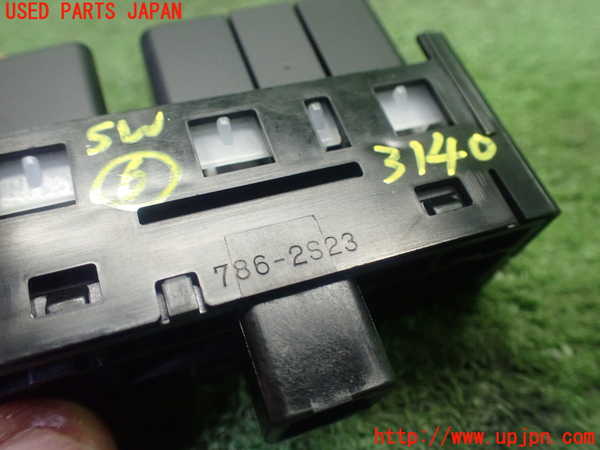1UPJ-9231406311]レクサス・GS250(GRL11)スイッチ6(ODO TRIP メーター照度) 中古_4