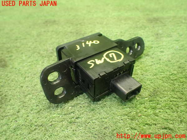 1UPJ-9231406312]レクサス・GS250(GRL11)スイッチ7(トランク) 中古_3