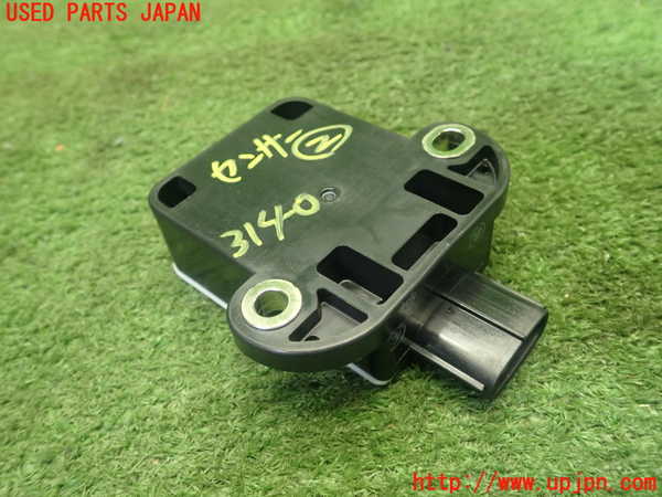 1UPJ-9231406382]レクサス・GS250(GRL11)センサー2（ヨーレート） 中古_2