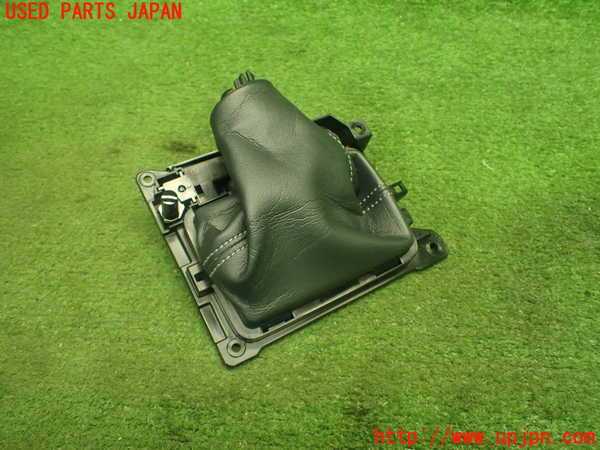 1UPJ-9231407575]レクサス・GS250(GRL11)シフトブーツ 中古_2