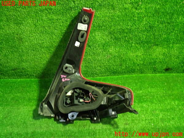 1UPJ-9231411536]ボルボ・V40(MB4154T)左テールランプ 中古_4