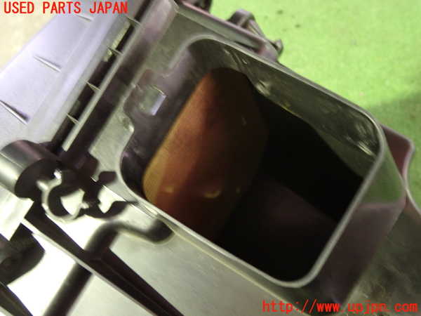 1UPJ-9231412560]ボルボ・V40(MB4154T)エアクリーナーボックス 中古_2