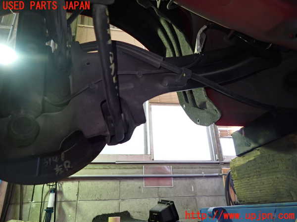 1UPJ-9231414305]ボルボ・V40(MB4154T)左リアナックルハブ 中古_2
