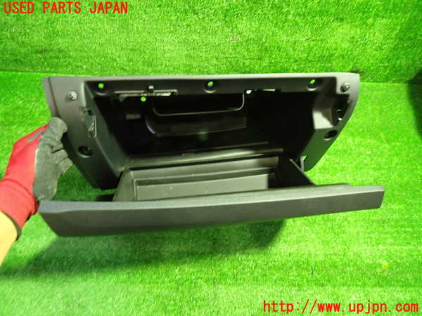 1UPJ-9231417516]ボルボ・V40(MB4154T)グローブボックス1 中古_2