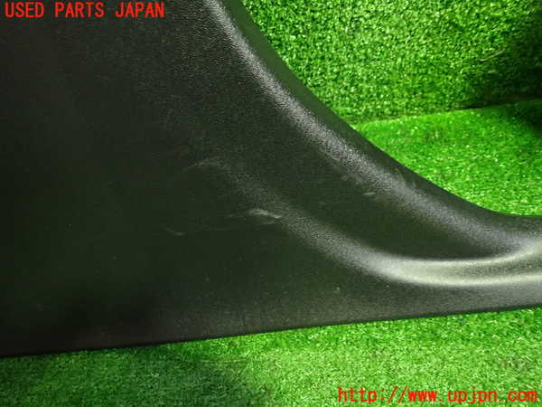 1UPJ-9231417670]ボルボ・V40(MB4154T)左センターピラートリム 中古_3